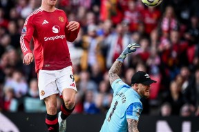 百家乐游戏_包含曼联英超战胜埃弗顿霍伊伦推射破门的词条